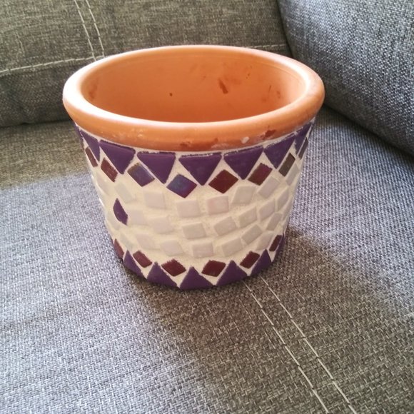 **PRICE REDUCED** Hand Crafted Mosaic Tile Flower Pot - Picture 12 of 13